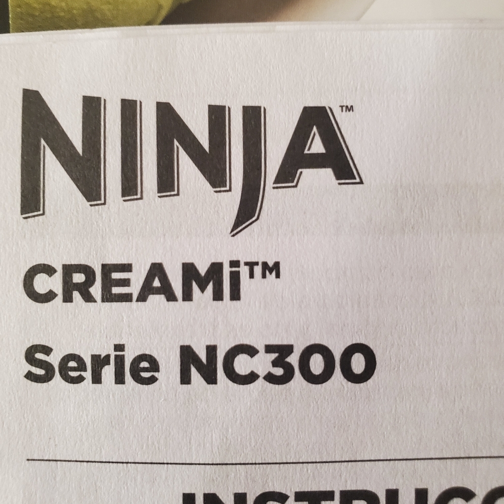 Ninja Red Creami - Picture 5 of 6